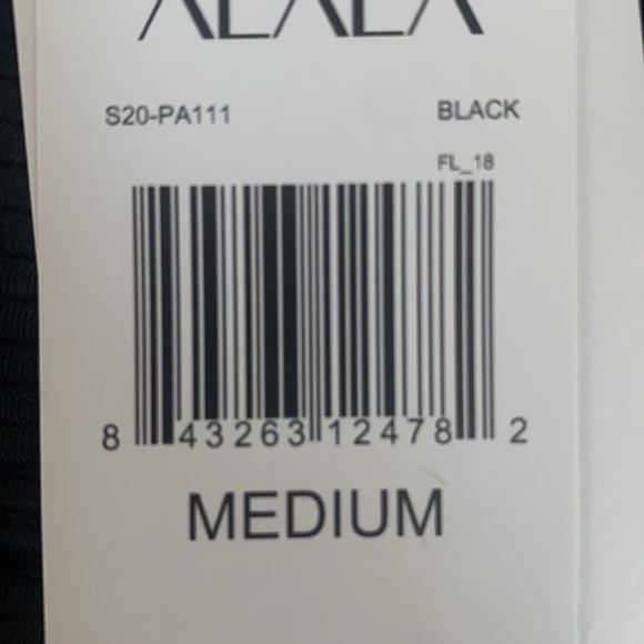 Brand new Alala shiny ribbed leggings - Picture 4 of 4